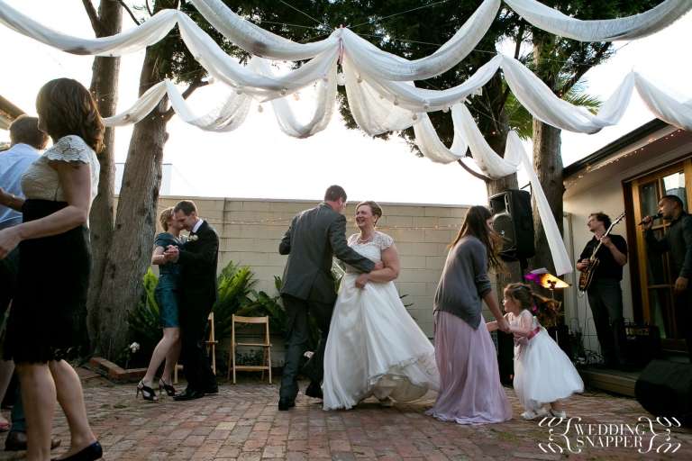 natural wedding photographer Melbourne